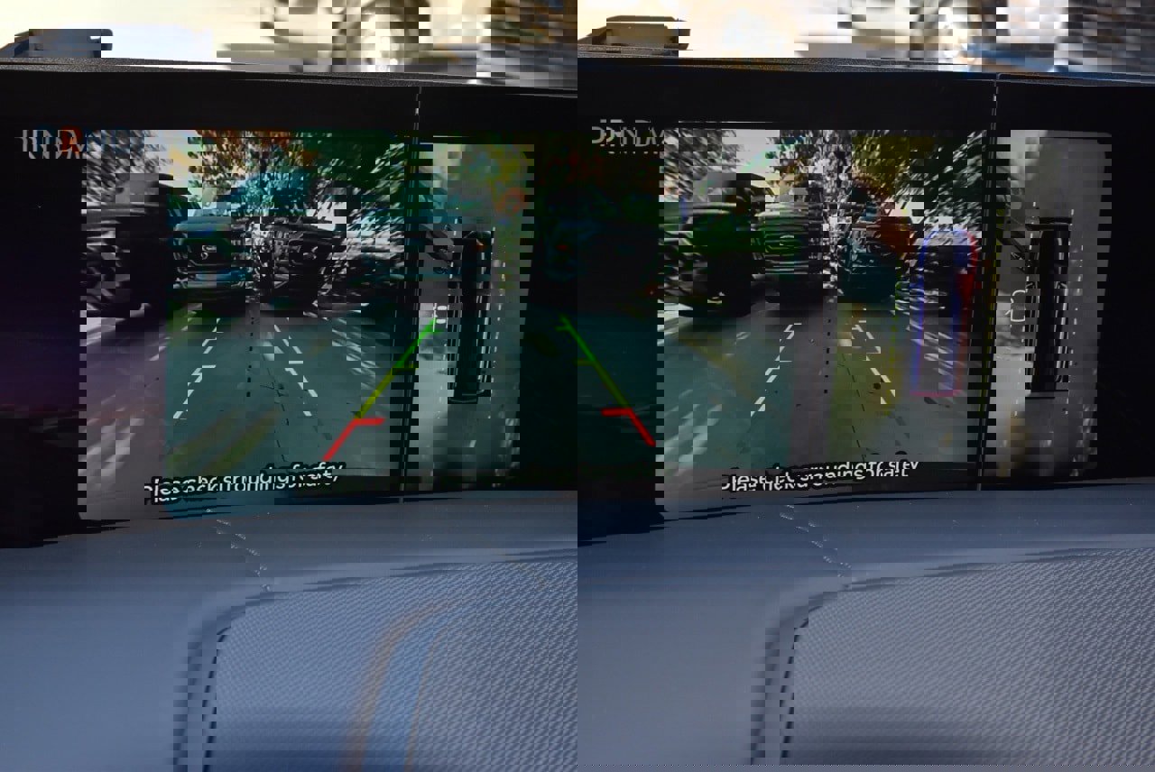 Certified 2025 Lincoln Navigator Black Label image 33