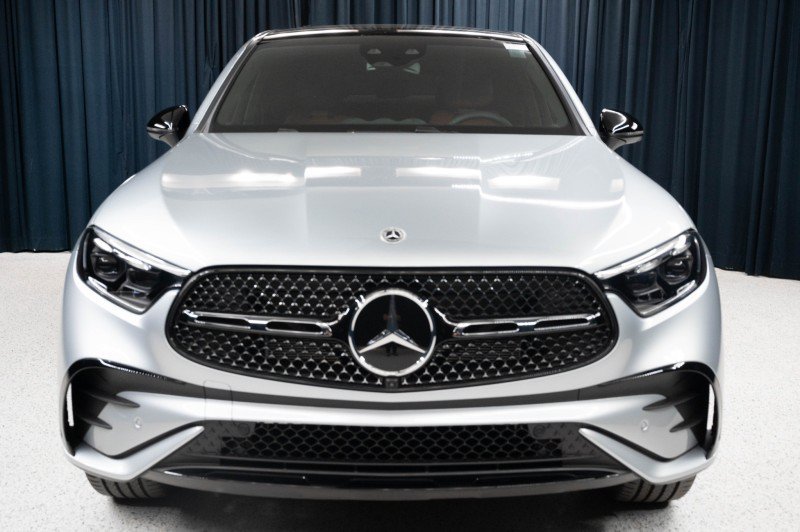 New 2027 Mercedes-Benz GLC 300 4MATIC image 2