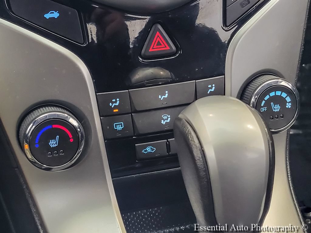 Used 2015 Chevrolet Cruze LT FWD image 14