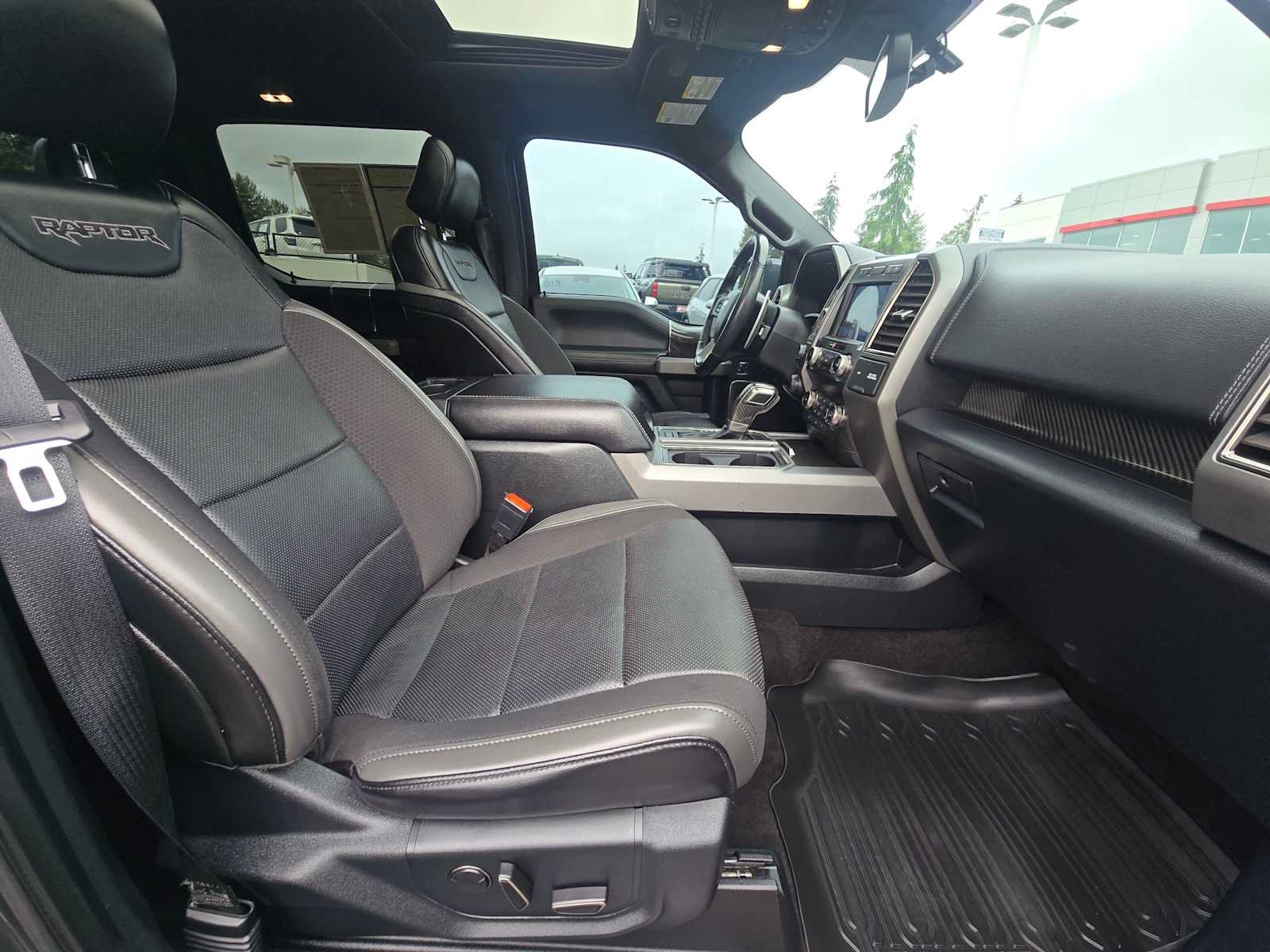 Used 2020 Ford F150 Raptor w/ Equipment Group 802A Luxury AWD/4WD image 11