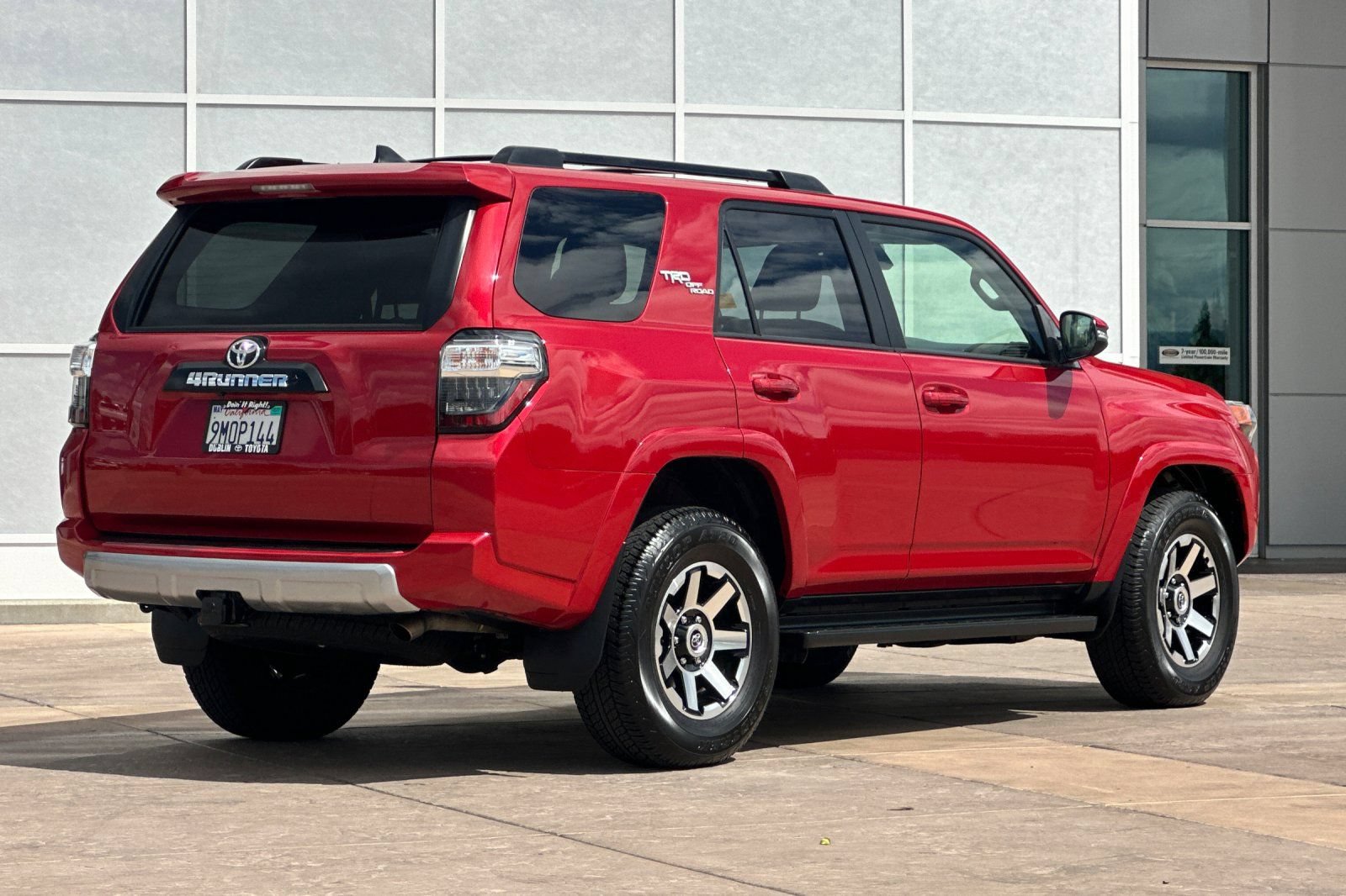 Used 2024 Toyota 4Runner TRD Off-Road Premium w/ Moonroof Package AWD/4WD image 4