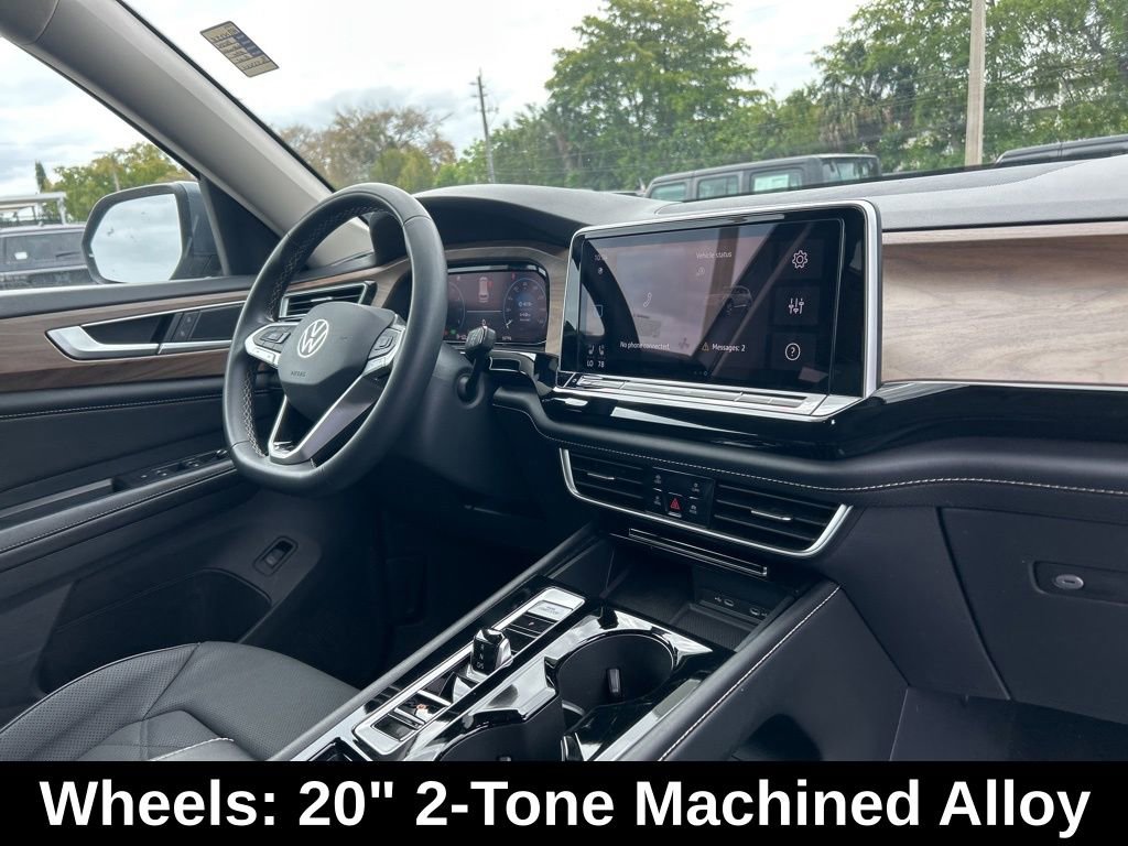 Used 2024 Volkswagen Atlas SE image 24