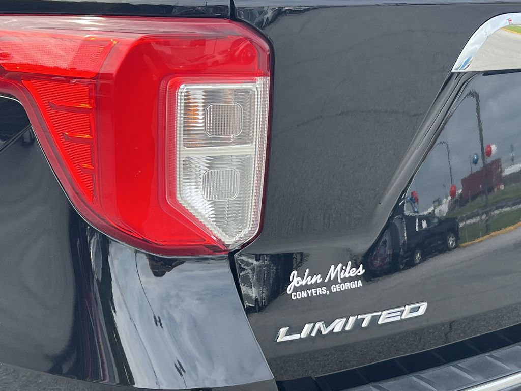 Used 2022 Ford Explorer Limited w/ Equipment Group 301A image 27