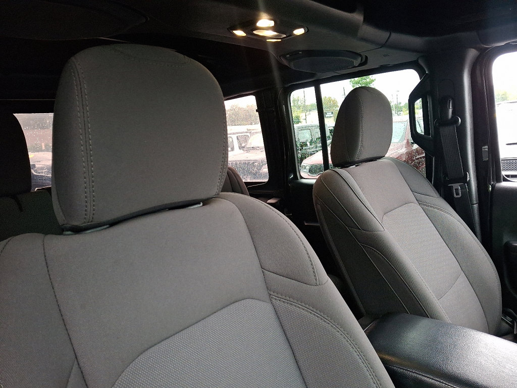 Certified 2021 Jeep Wrangler Unlimited Sport image 13