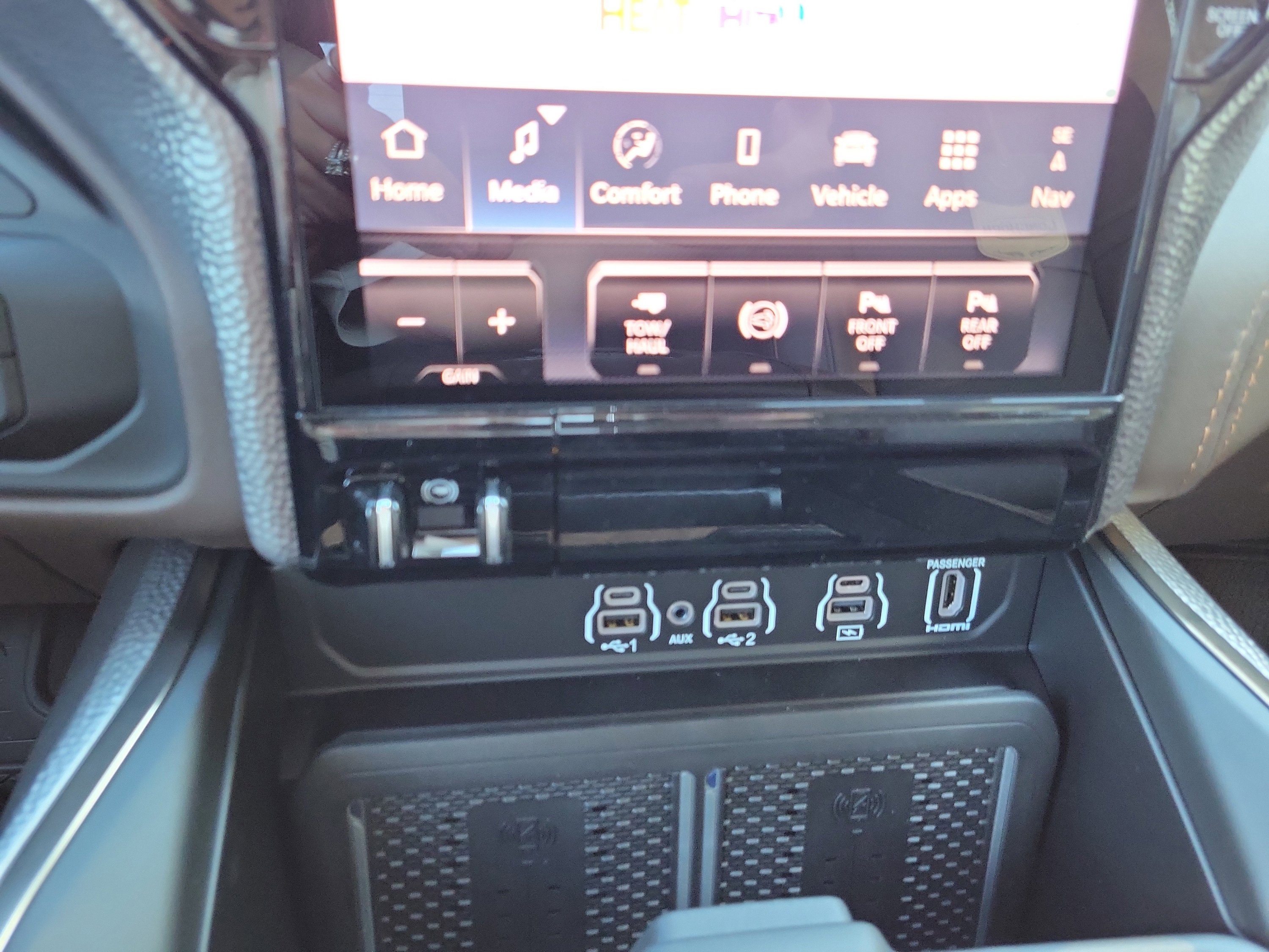 New 2026 RAM 2500 Limited image 31