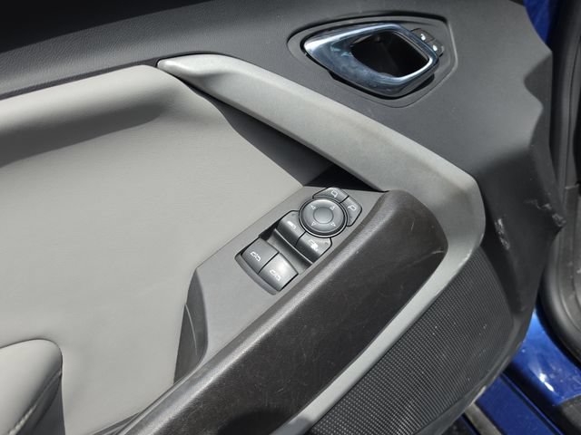 Used 2021 Chevrolet Camaro LT RWD image 15