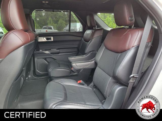 Certified 2020 Ford Explorer Platinum w/ Premium Technology Package AWD/4WD image 17
