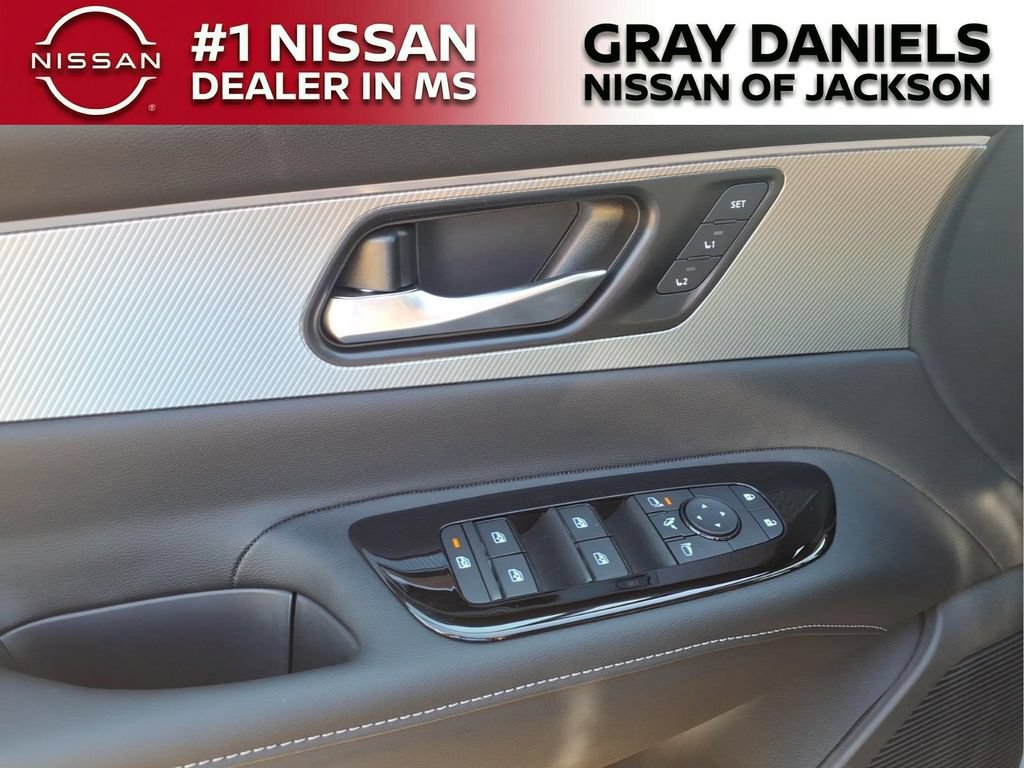 New 2027 Nissan Murano Platinum w/ Cargo Package AWD/4WD image 12
