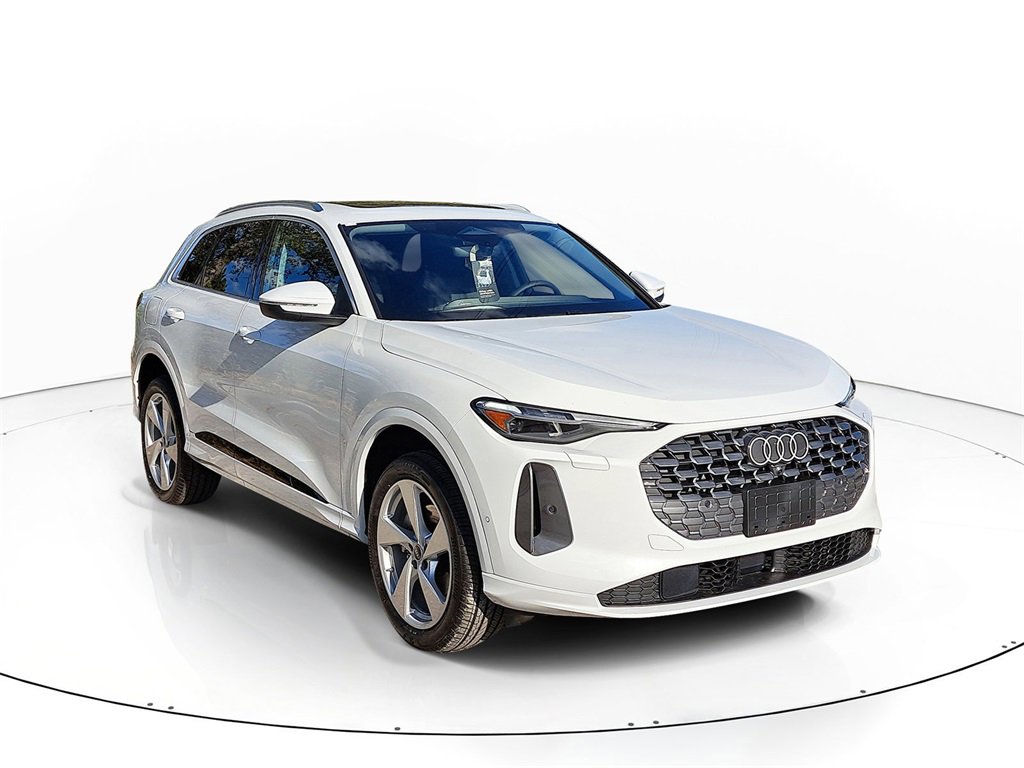 New 2025 Audi Q5 Premium Plus image 1