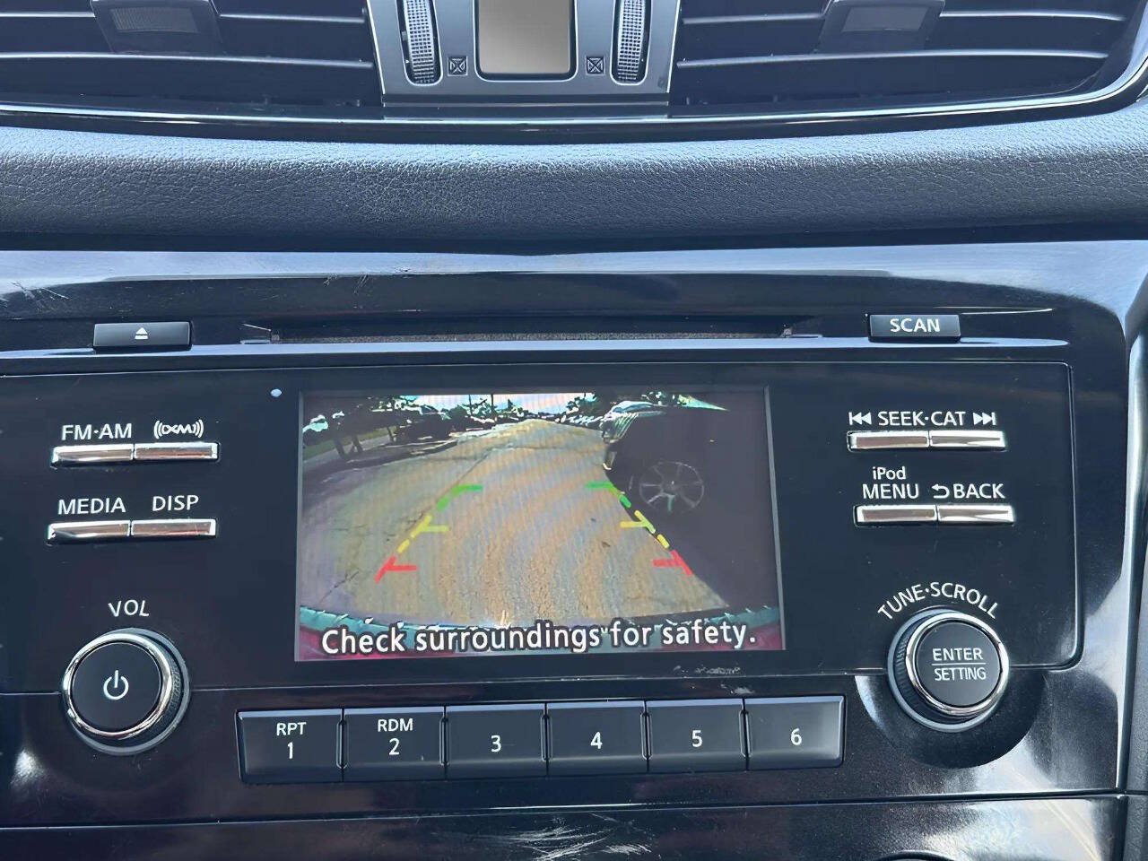 Used 2017 Nissan Rogue Sport S AWD/4WD image 26