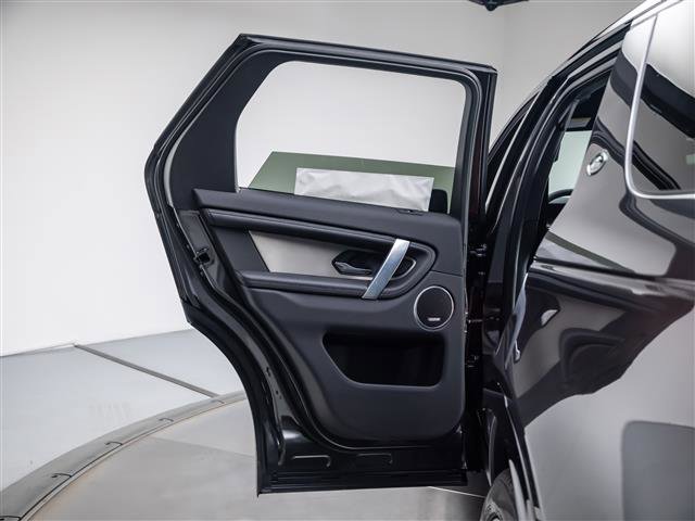 New 2026 Land Rover Discovery Sport Landmark image 24