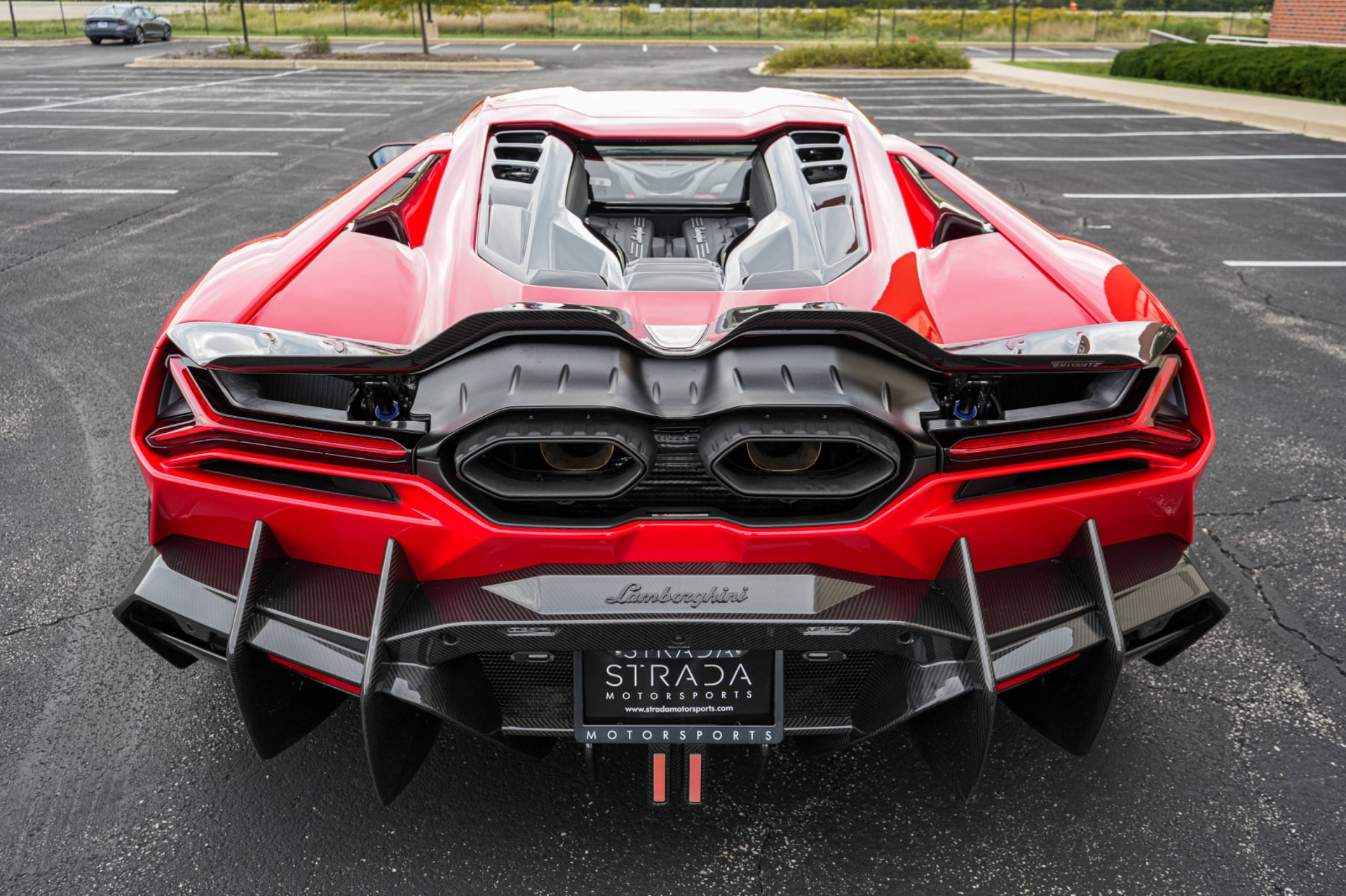 Used 2025 Lamborghini Revuelto AWD/4WD image 15