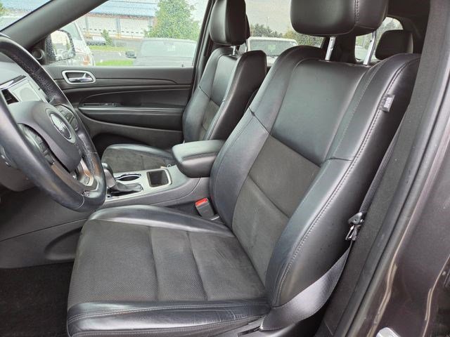 Used 2020 Jeep Grand Cherokee Altitude image 2