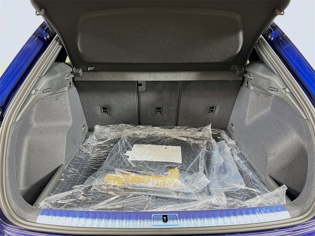 New 2025 Audi Q3 2.0T Premium image 26