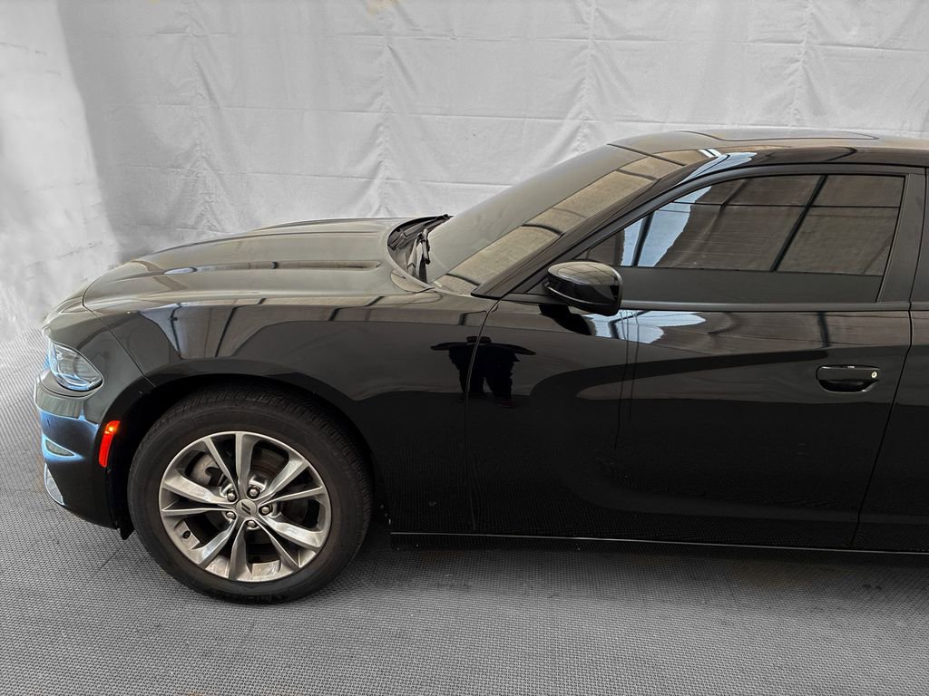 Used 2021 Dodge Charger SXT w/ Driver Convenience Group AWD/4WD image 3