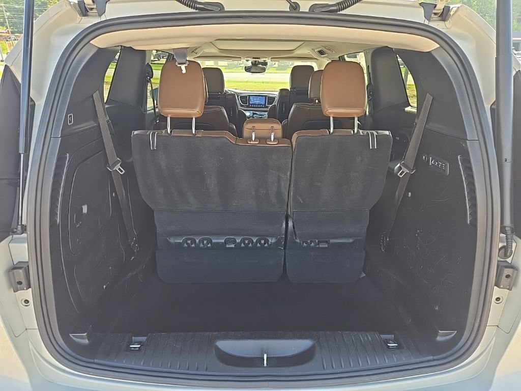 Used 2017 Chrysler Pacifica Limited FWD image 23