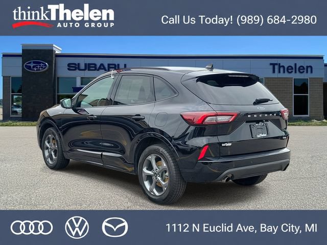 Used 2023 Ford Escape ST-Line w/ Tech Pack #1 AWD/4WD image 3