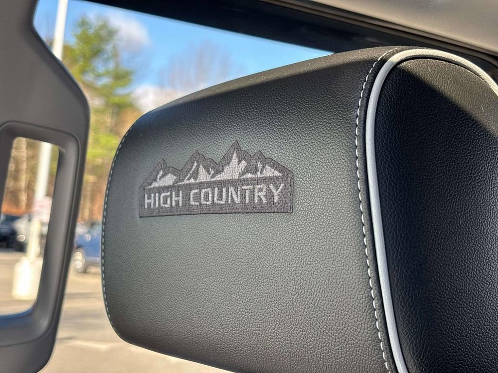 Used 2017 Chevrolet Silverado 1500 High Country image 27