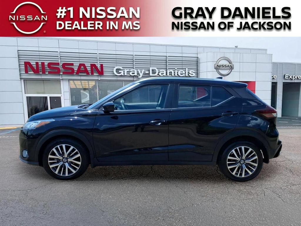 Used 2021 Nissan Kicks SV FWD image 4