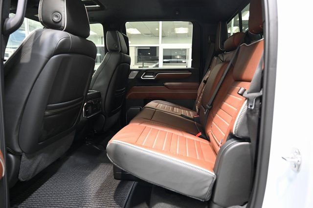 New 2026 GMC Sierra 2500 Denali Ultimate image 18