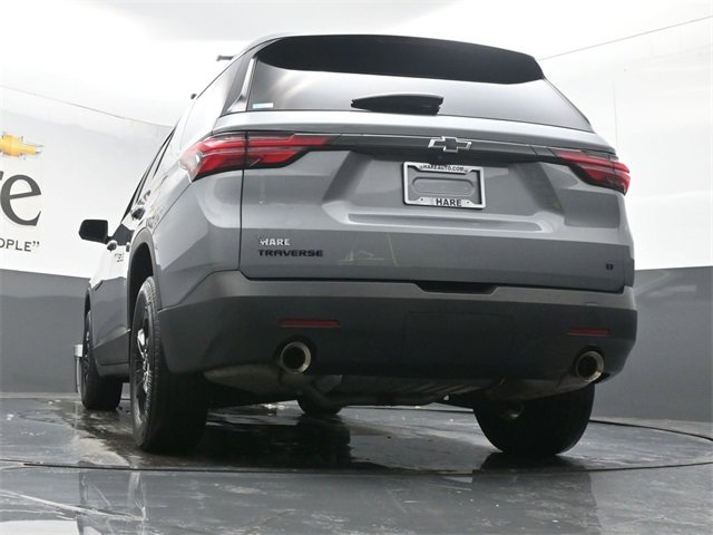 Used 2023 Chevrolet Traverse LT image 54