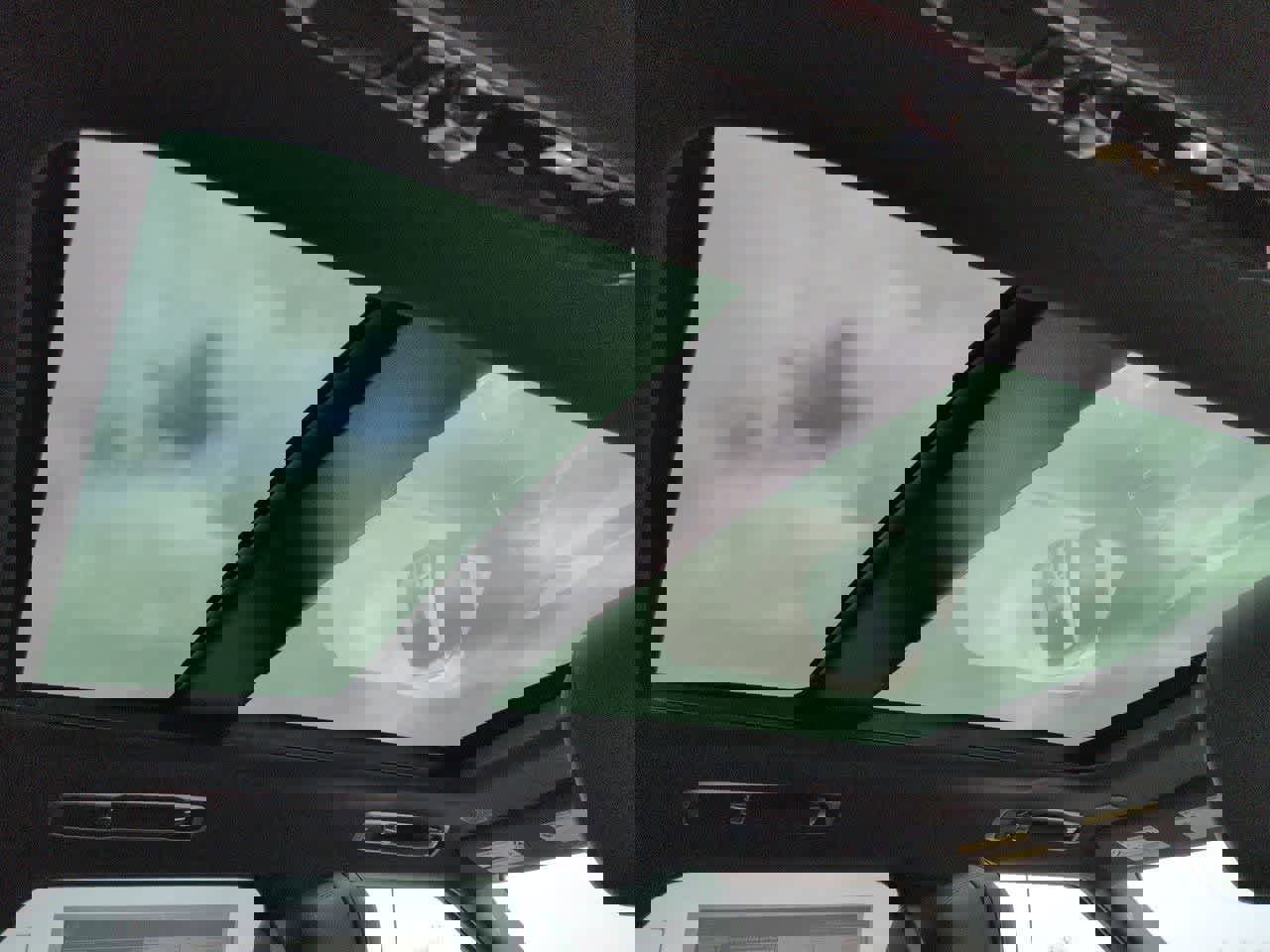 New 2026 Land Rover Range Rover Sport SE AWD/4WD image 22