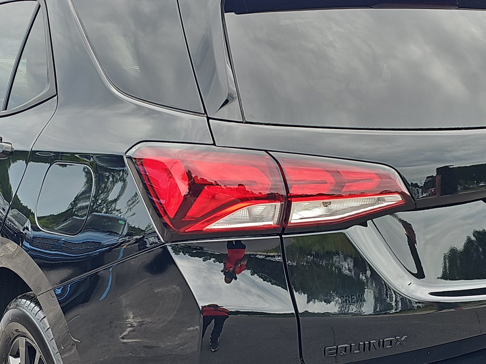 Used 2024 Chevrolet Equinox LS w/ LS Convenience Package FWD image 30