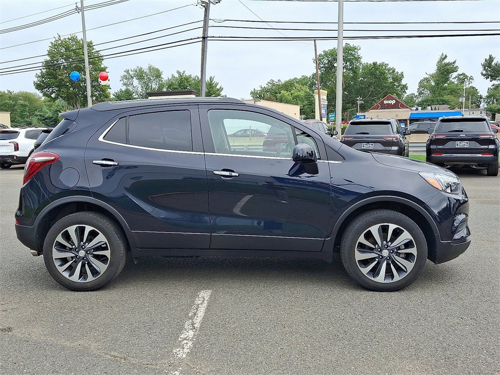 Used 2022 Buick Encore Preferred w/ Safety Package image 8