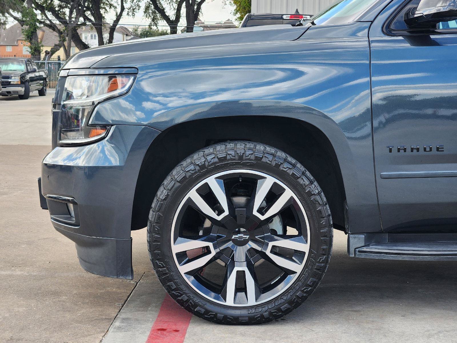 Used 2019 Chevrolet Tahoe Premier w/ RST 6.2L Performance Edition RWD image 9