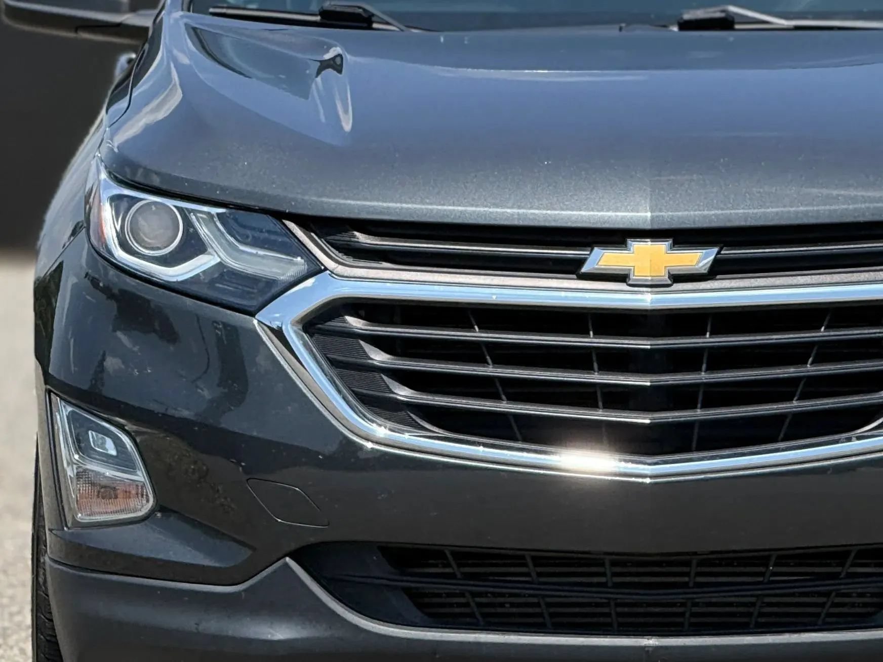 Used 2021 Chevrolet Equinox LS w/ LPO, Floor Liner Package FWD image 11