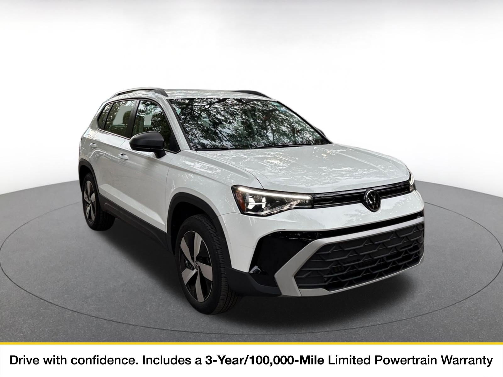 Used 2025 Volkswagen Taos S AWD/4WD image 1