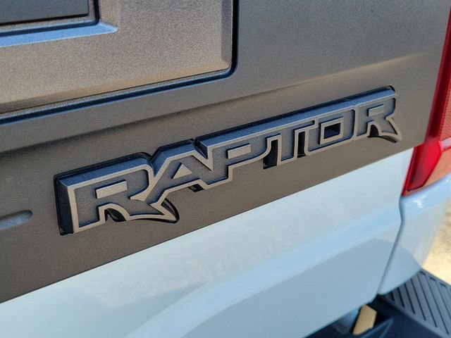 Certified 2023 Ford F150 Raptor w/ Raptor Carbon Fiber Package AWD/4WD image 6