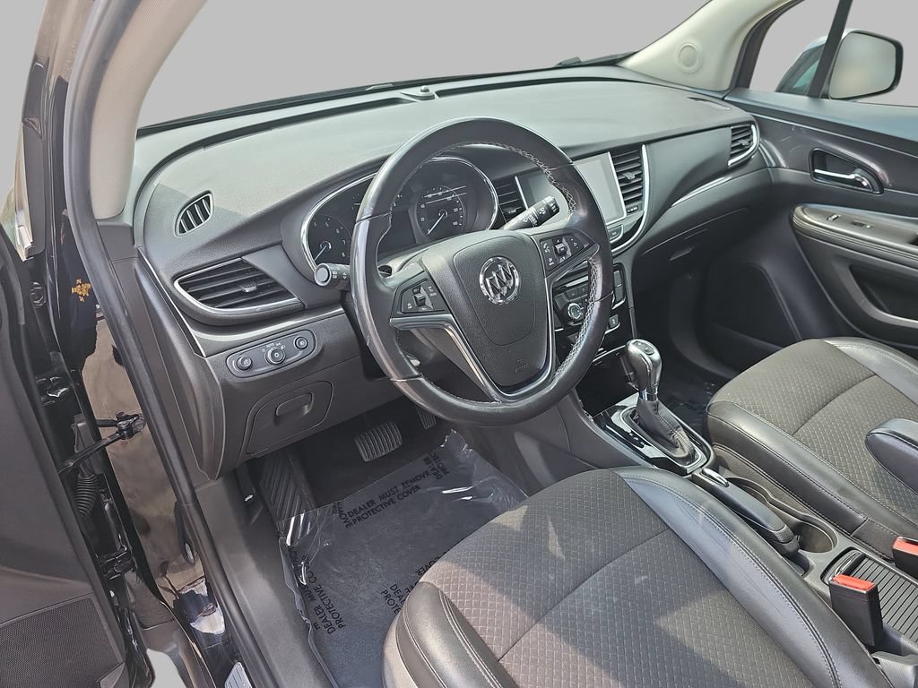 Used 2019 Buick Encore Sport Touring FWD image 19
