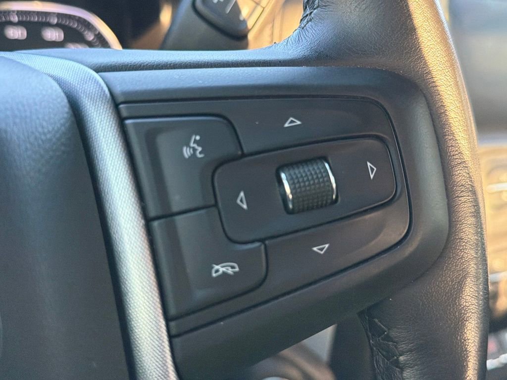 Used 2021 GMC Sierra 1500 SLT image 14