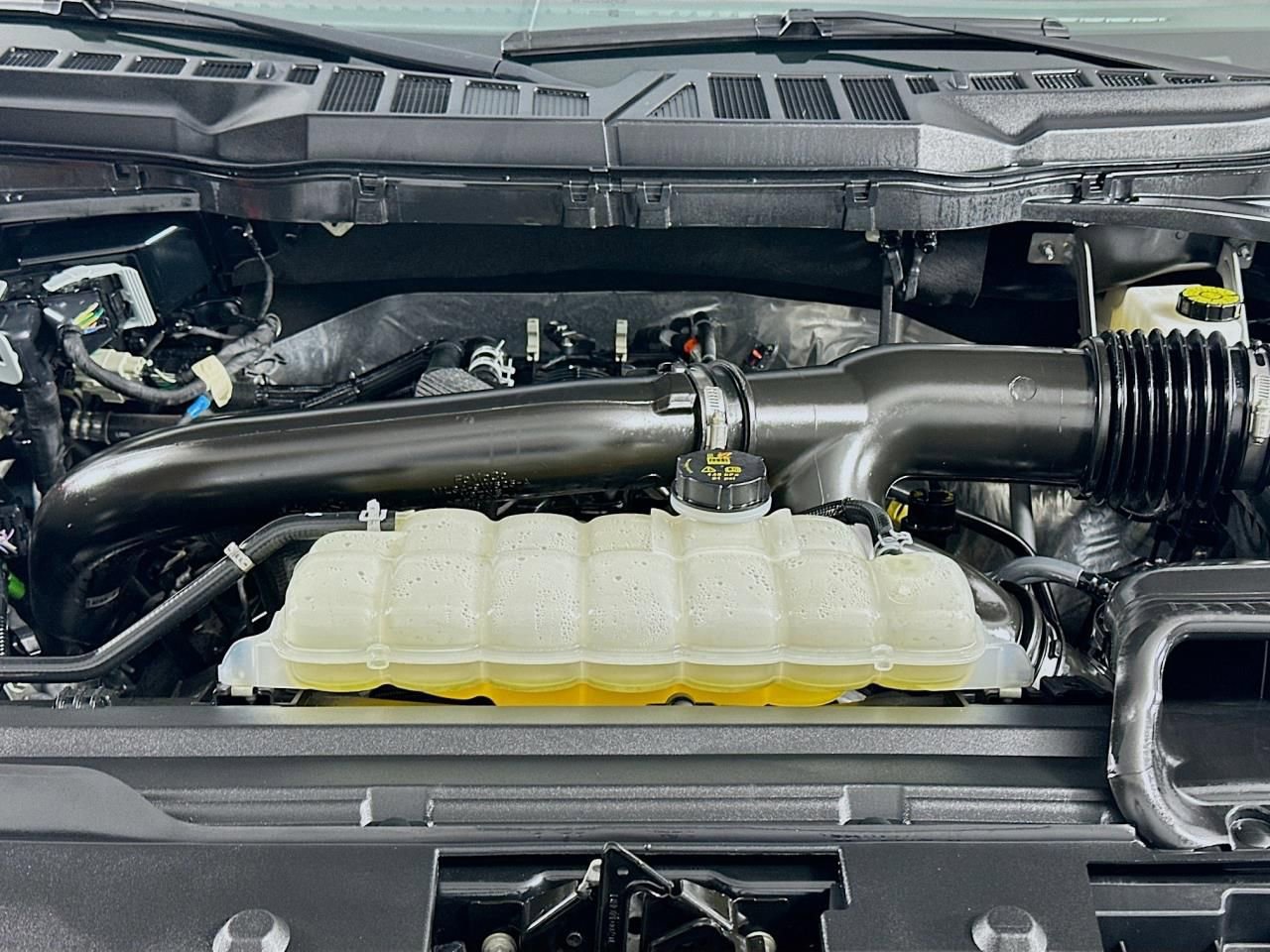 Used 2025 Ford F150 XLT w/ Equipment Group 301A Standard image 41