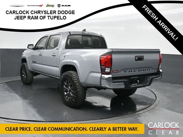 Used 2021 Toyota Tacoma SR5 w/ SR5 Appearance Package (SM) image 10