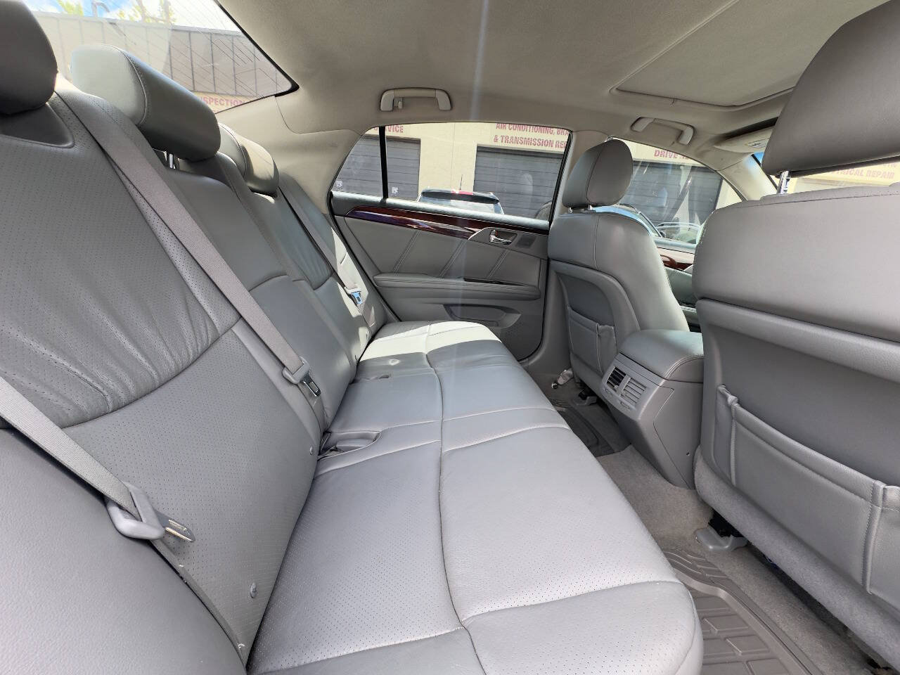 Used 2008 Toyota Avalon Limited FWD image 12