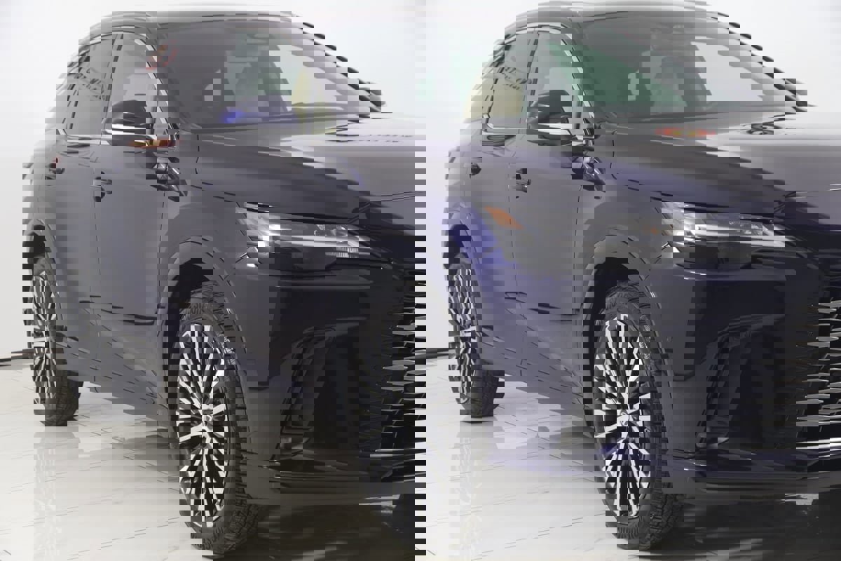 Used 2024 Lexus RX 350 Premium image 41