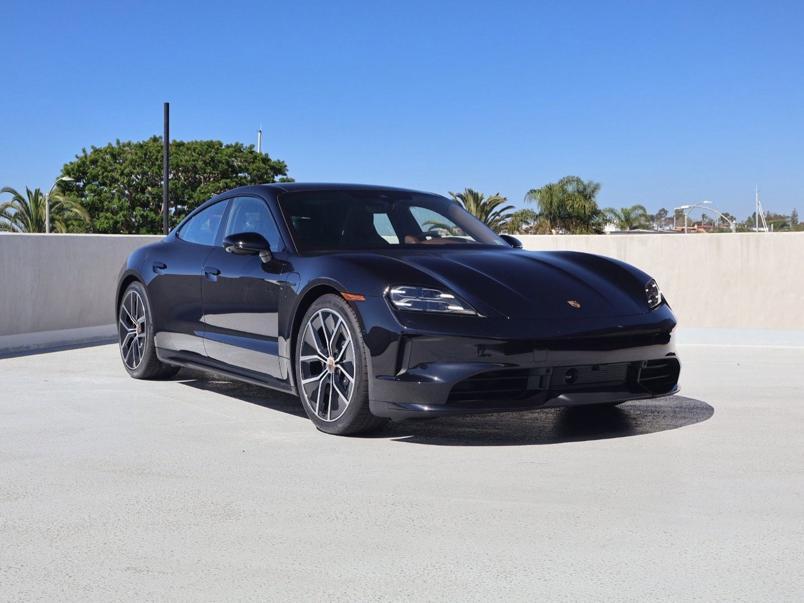 New 2026 Porsche Taycan image 7