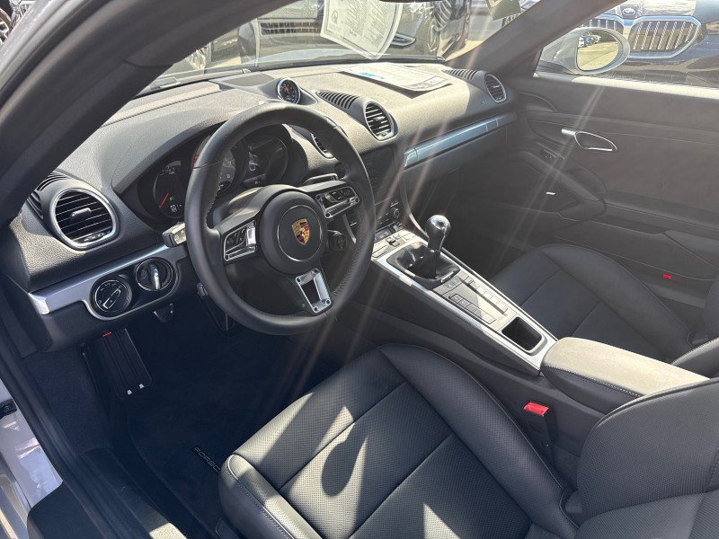 Used 2025 Porsche 718 Cayman S image 10