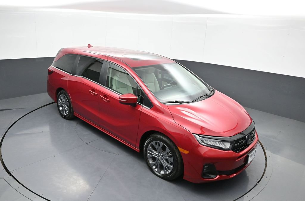 Used 2025 Honda Odyssey Touring image 39