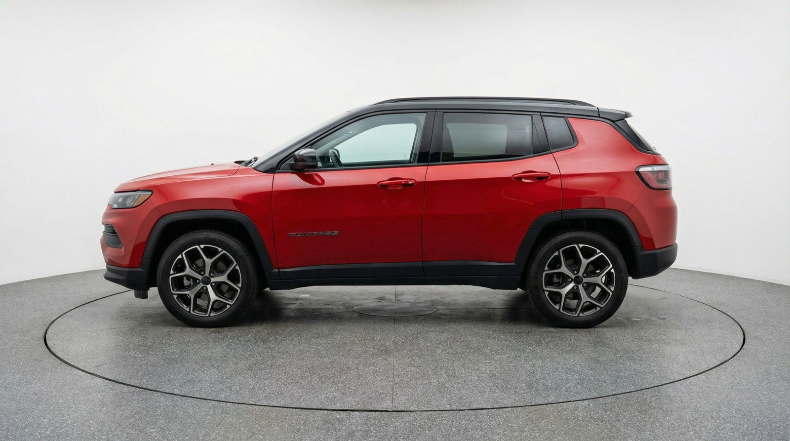 Used 2025 Jeep Compass Limited image 5