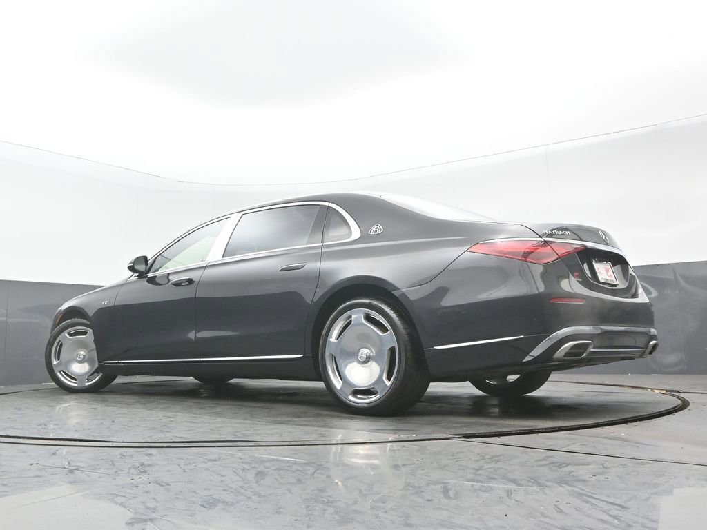 Used 2023 Mercedes-Benz Maybach S 680 4MATIC w/ Manufaktur Leather Package image 33