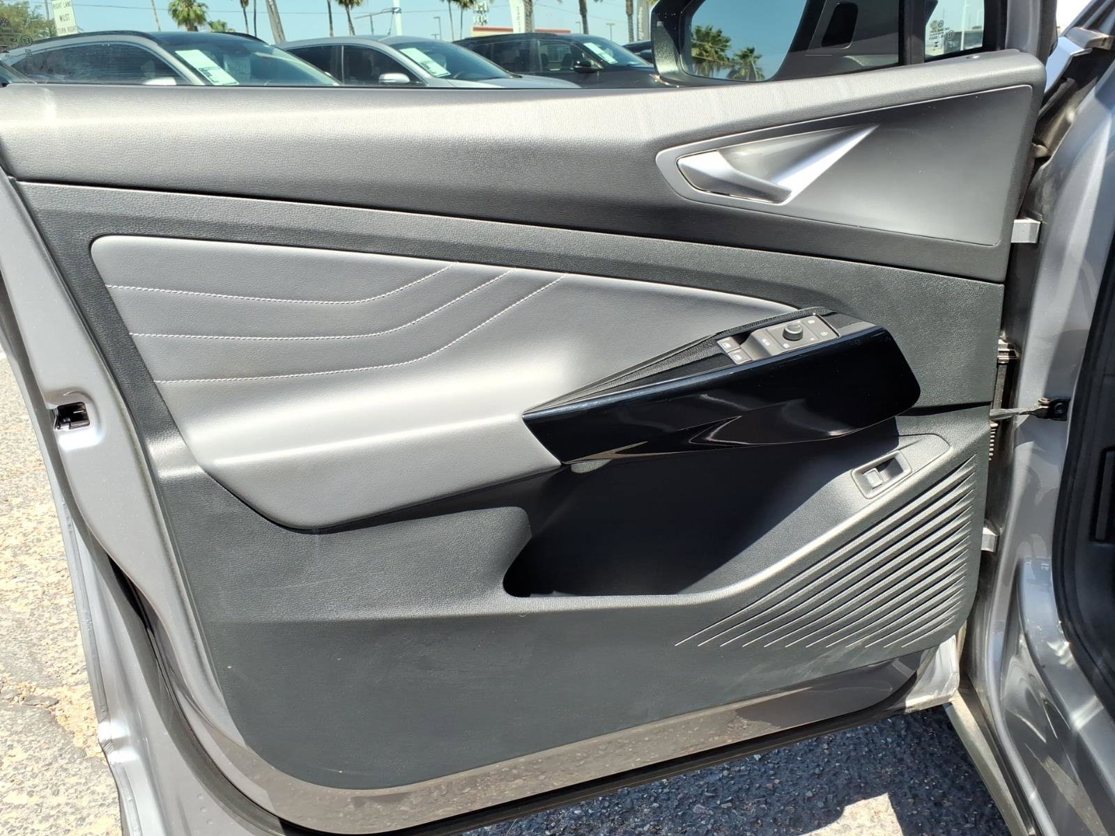 Certified 2023 Volkswagen ID.4 S RWD image 18