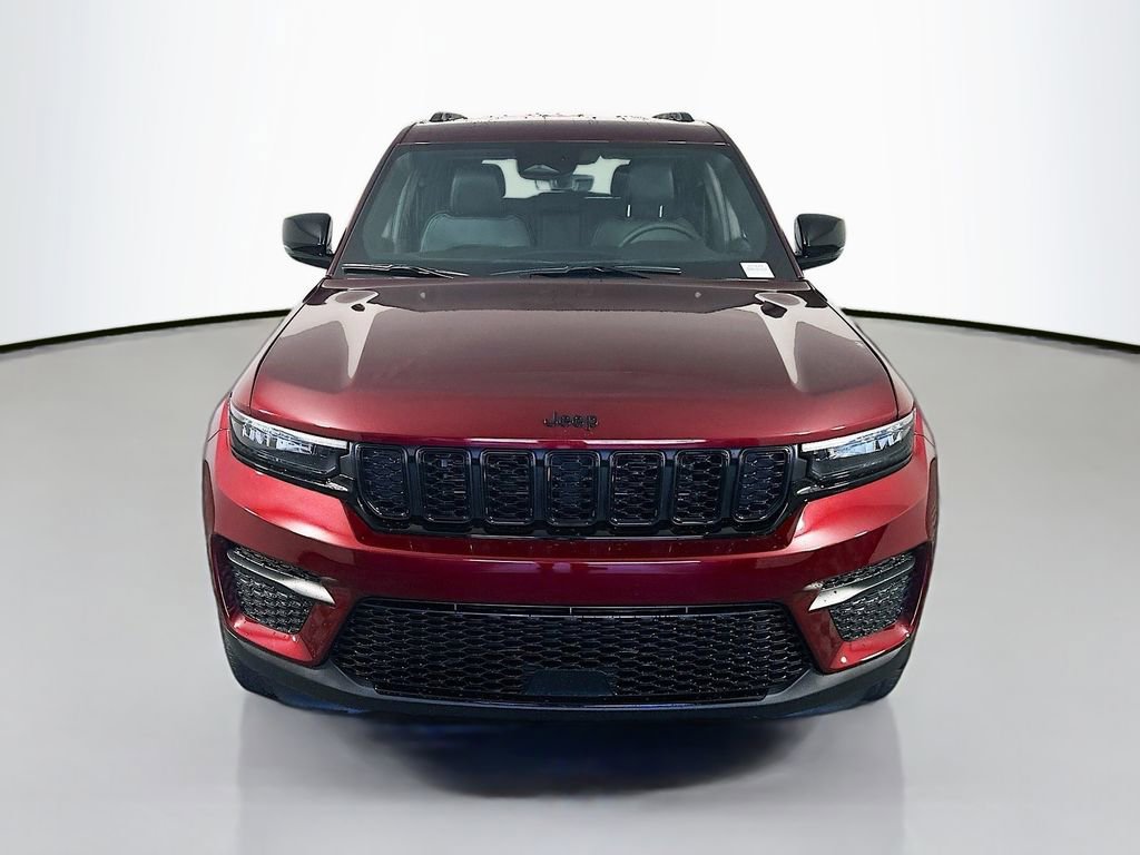 New 2025 Jeep Grand Cherokee Altitude image 2