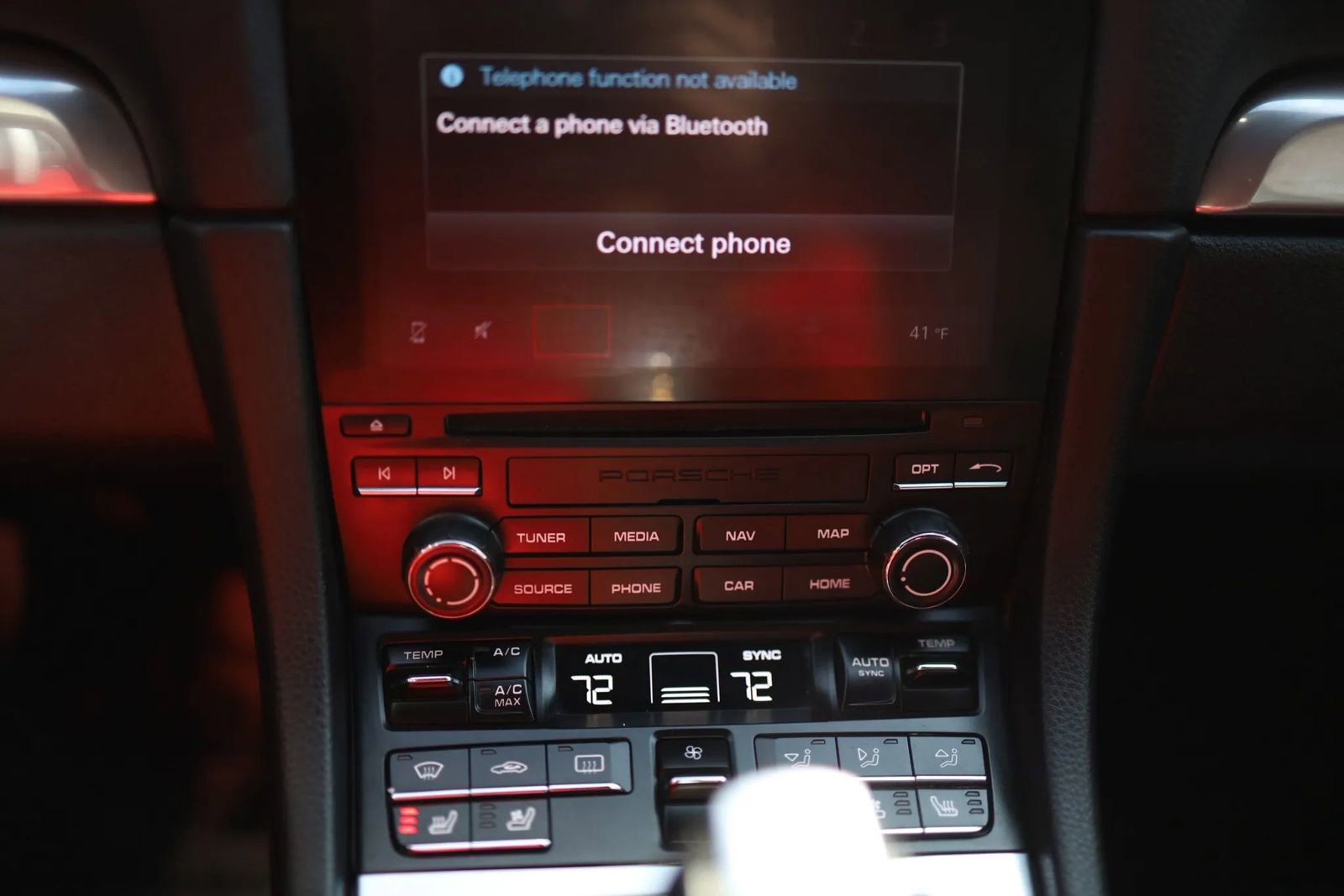Used 2019 Porsche 718 Cayman RWD image 33
