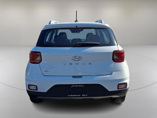 New 2026 Hyundai Venue SEL FWD image 6