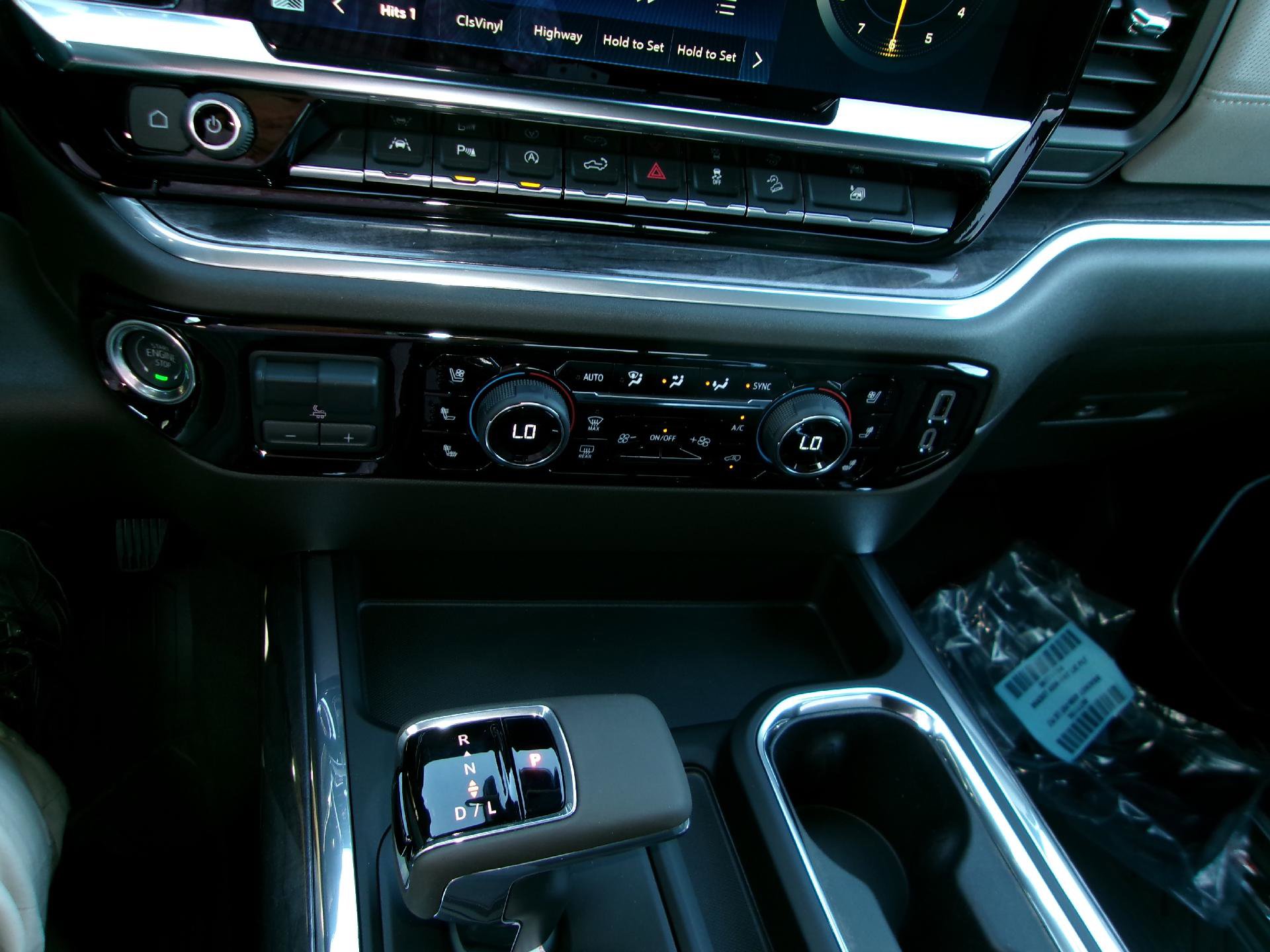 New 2026 Chevrolet Silverado 1500 LTZ w/ LTZ Premium Package image 17