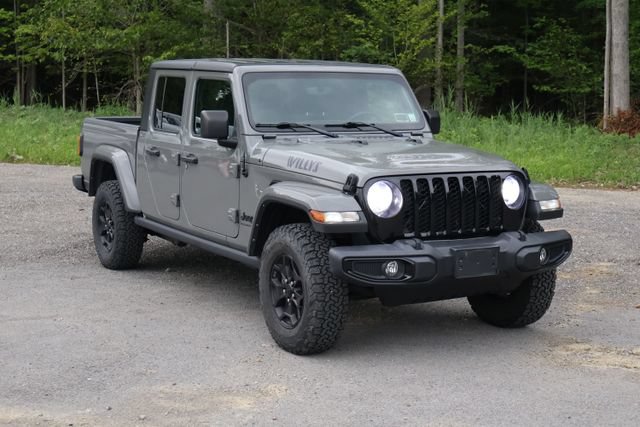 Used 2023 Jeep Gladiator Sport AWD/4WD image 8
