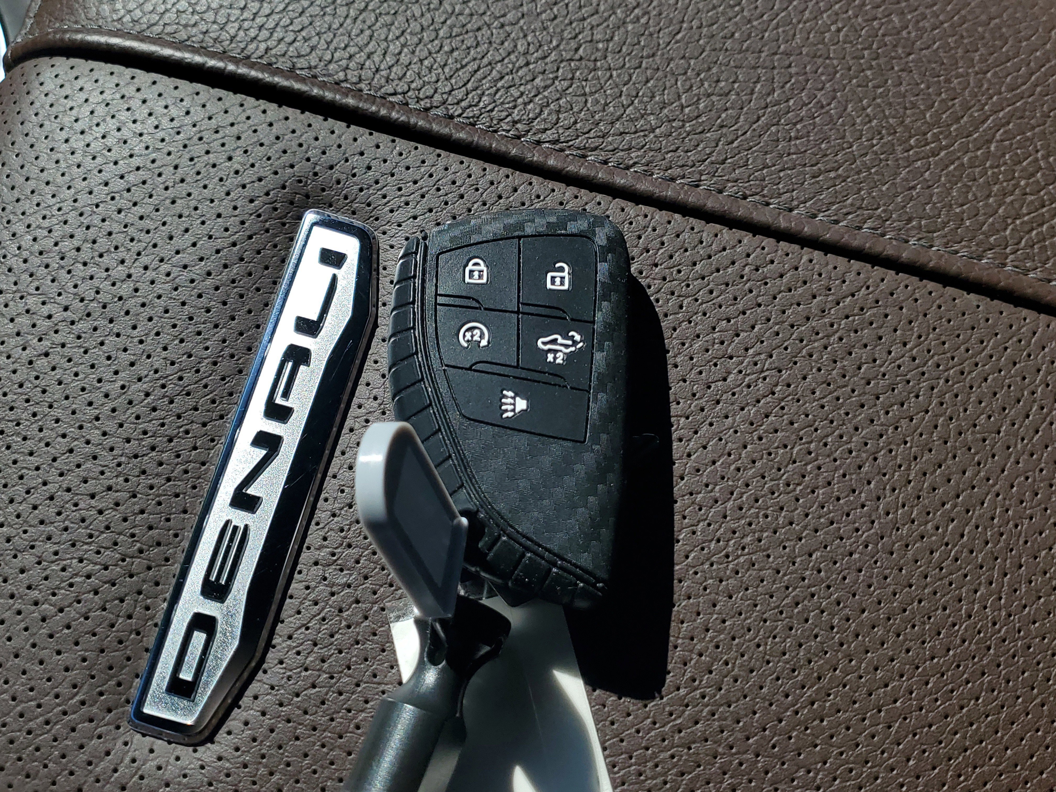 Used 2025 GMC Sierra 2500 Denali w/ Denali Reserve Package image 30